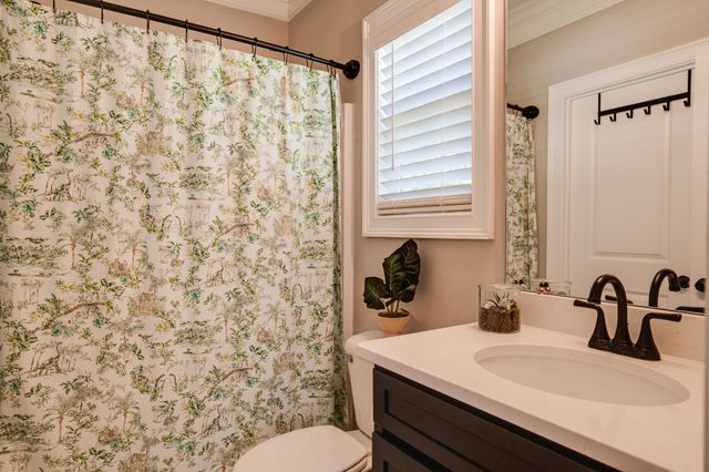 216 Kelbrook Dr, Nolensville, TN 37135