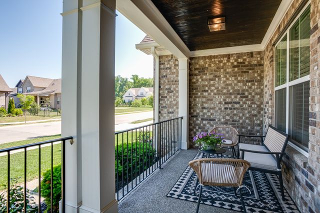 216 Kelbrook Dr, Nolensville, TN 37135