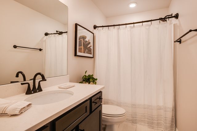 216 Kelbrook Dr, Nolensville, TN 37135