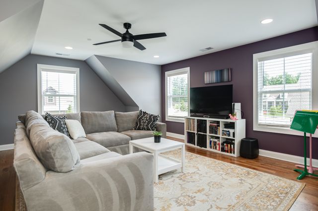 216 Kelbrook Dr, Nolensville, TN 37135