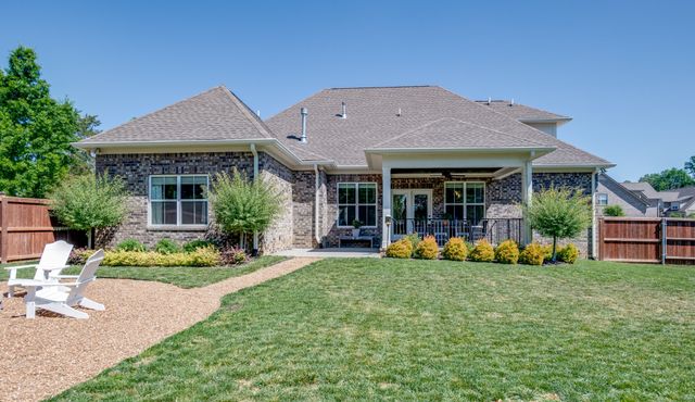 216 Kelbrook Dr, Nolensville, TN 37135