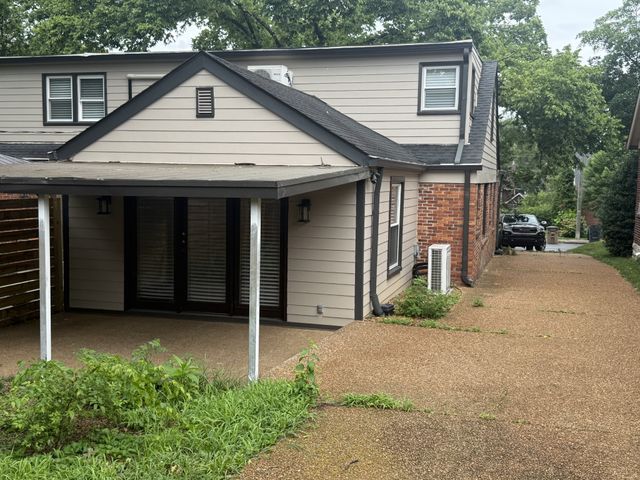 2815 Acklen Ave, Nashville, TN 37212