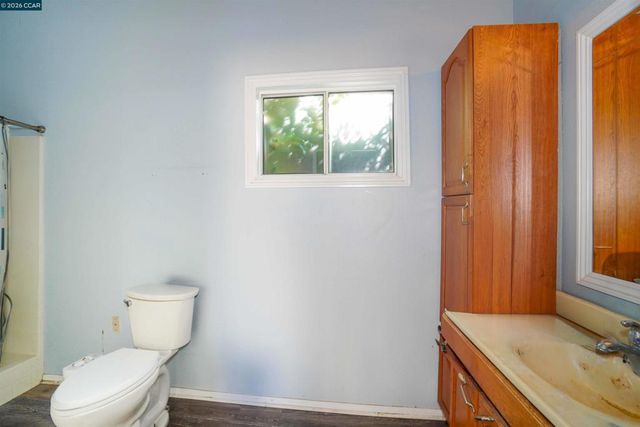 2614 2614 Manhattan Beach Blvd, Redondo Beach, CA 90278