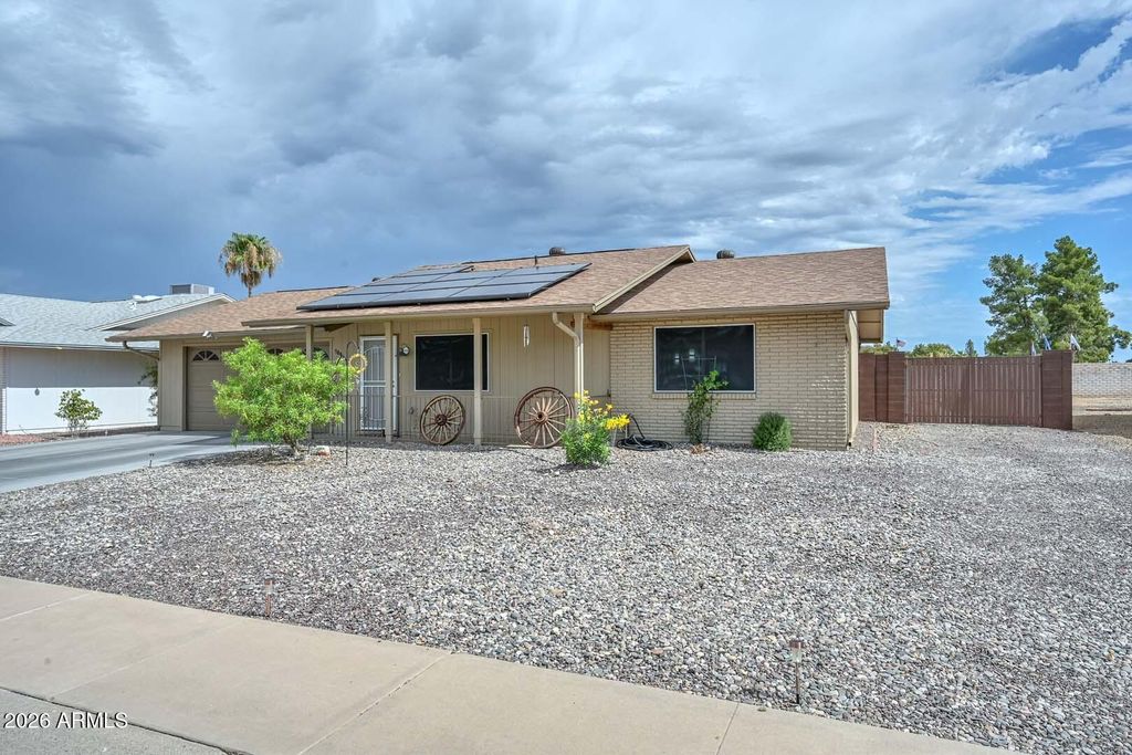 10914 W MANZANITA Drive, Sun City, AZ 85373 — photo 2