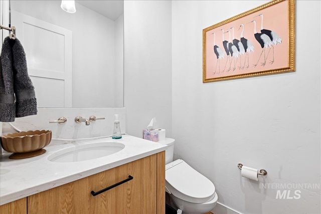 2601 S Greenwood Circle, Boise, ID 83706