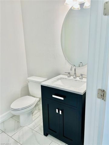 7841 Bristol CIR, Naples, FL 34120