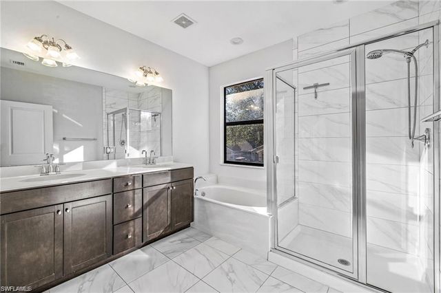 7841 Bristol CIR, Naples, FL 34120