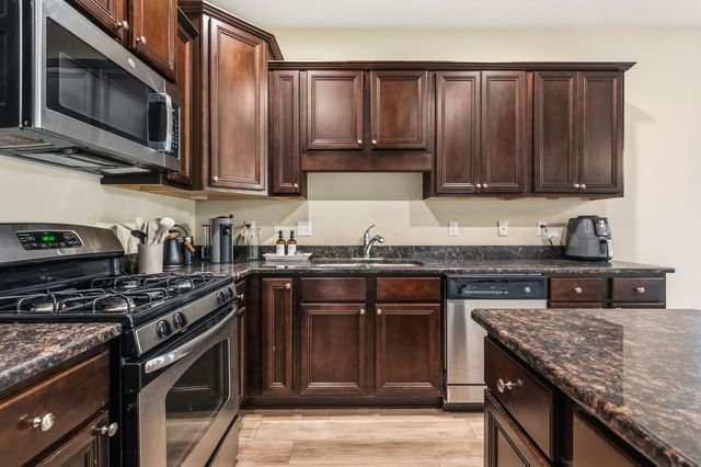 41 Dickens Drive, Freeport, FL 32439