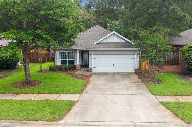 41 Dickens Drive, Freeport, FL 32439