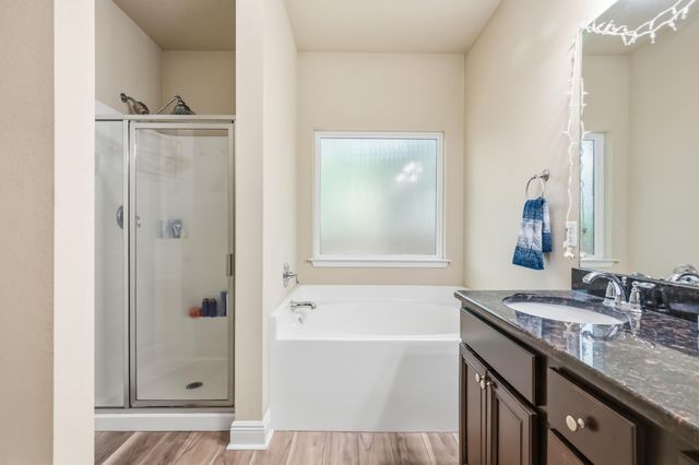 41 Dickens Drive, Freeport, FL 32439