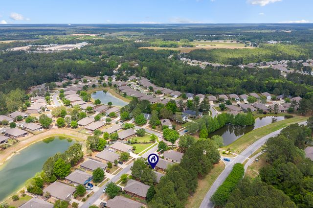 41 Dickens Drive, Freeport, FL 32439