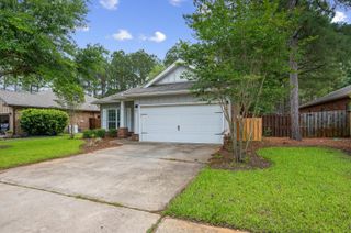 41 Dickens Drive, Freeport, FL 32439