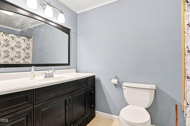 2552 Brookside Drive, Medford, OR 97504