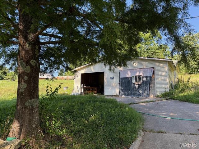 25451 State Highway 51, Marble Hill, MO 63764