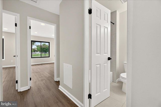 9915 RIDGELINE DR, Gaithersburg, MD 20886