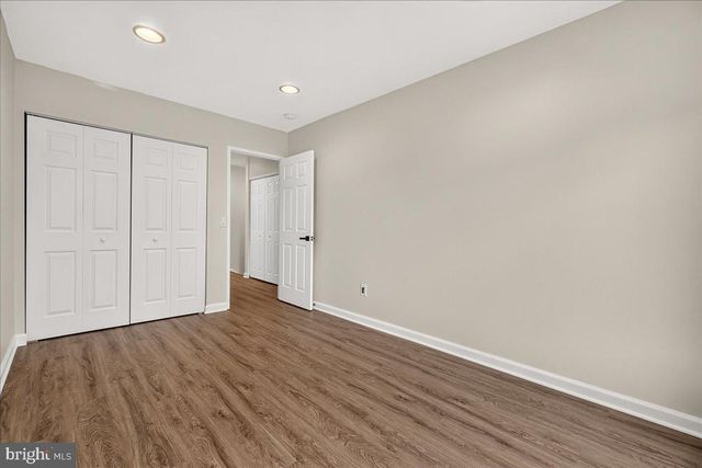 9915 RIDGELINE DR, Gaithersburg, MD 20886