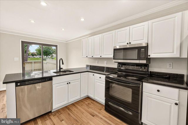 9915 RIDGELINE DR, Gaithersburg, MD 20886