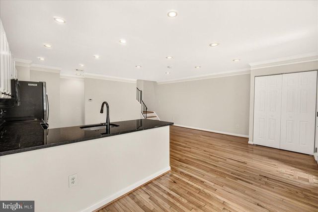 9915 RIDGELINE DR, Gaithersburg, MD 20886