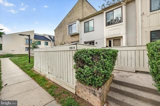 9915 RIDGELINE DR, Gaithersburg, MD 20886