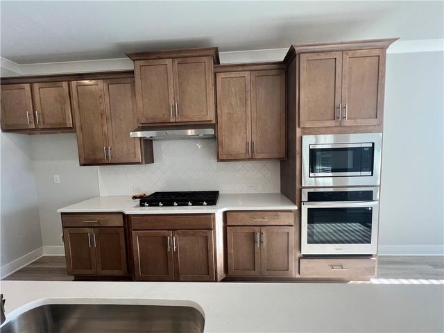 150 Rose Lake Court, Hoschton, GA 30548