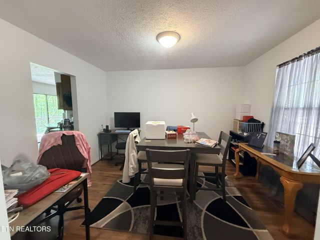 549 Yellow Cliff Estates Rd, Jamestown, TN 38556