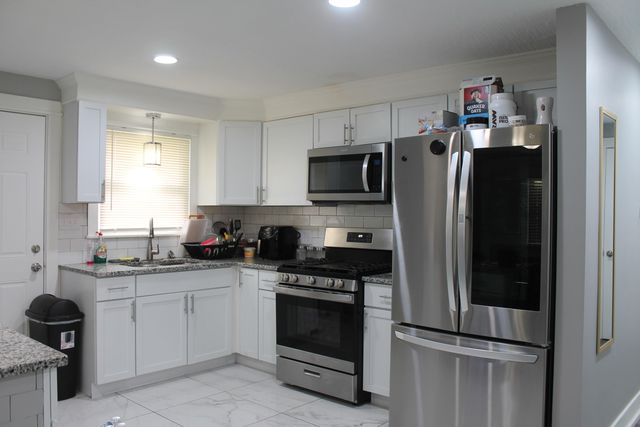 2193 Myrtle Avenue, Columbus, OH 43211