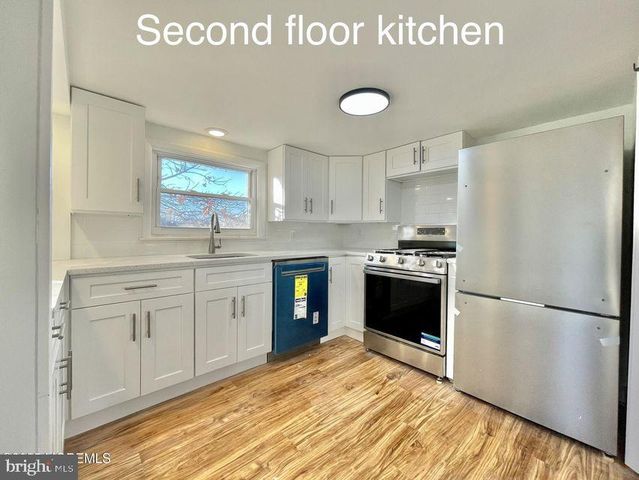 113 JAYNES AVENUE, Island Heights, NJ 08732