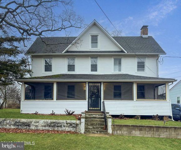 113 JAYNES AVENUE, Island Heights, NJ 08732
