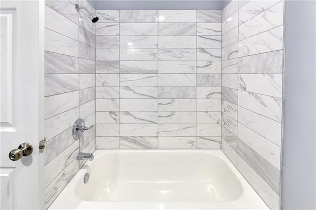 15709 W 127th Terrace, Olathe, KS 66062