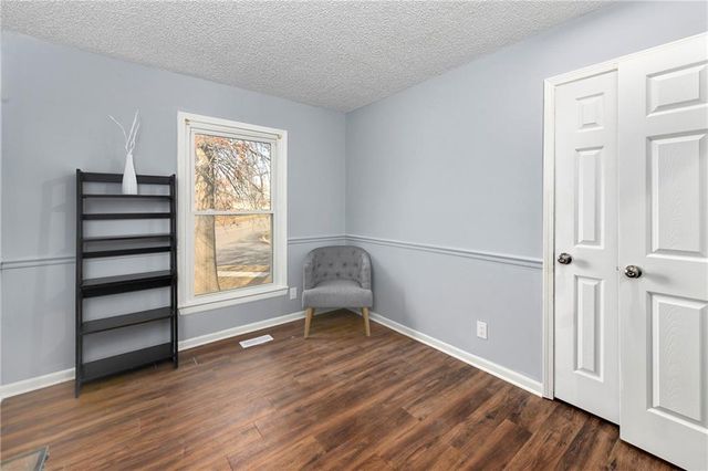 15709 W 127th Terrace, Olathe, KS 66062