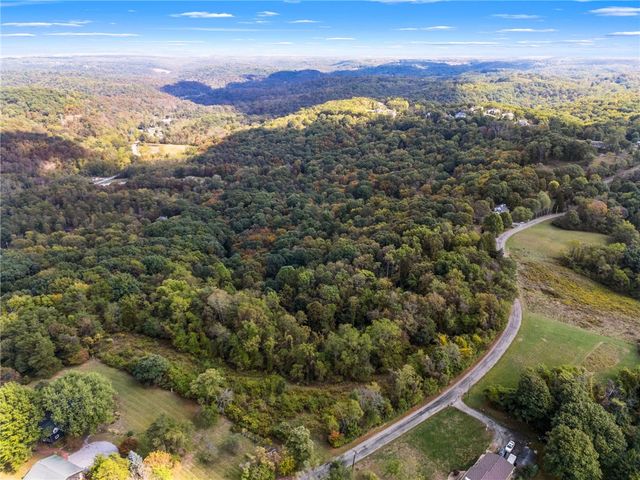 000 Willow Ridge Rd, Bell Acres, PA 15143