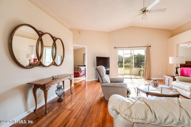 8279 CATFIELD Court, Jacksonville, FL 32277