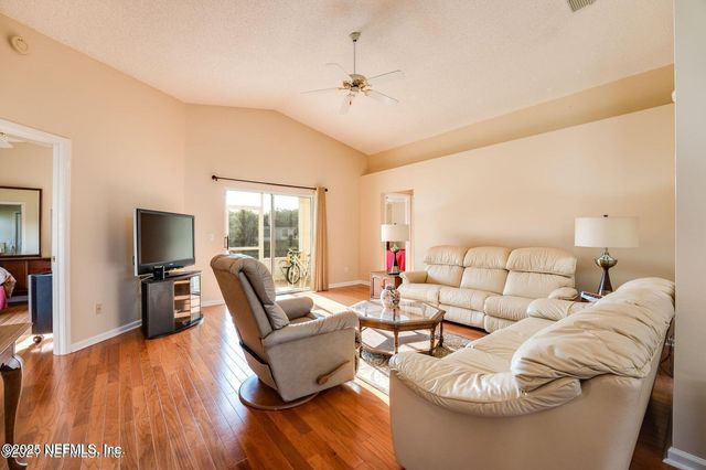 8279 CATFIELD Court, Jacksonville, FL 32277