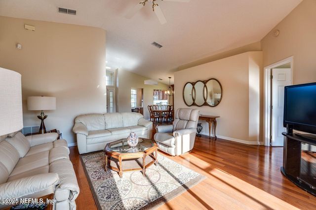 8279 CATFIELD Court, Jacksonville, FL 32277