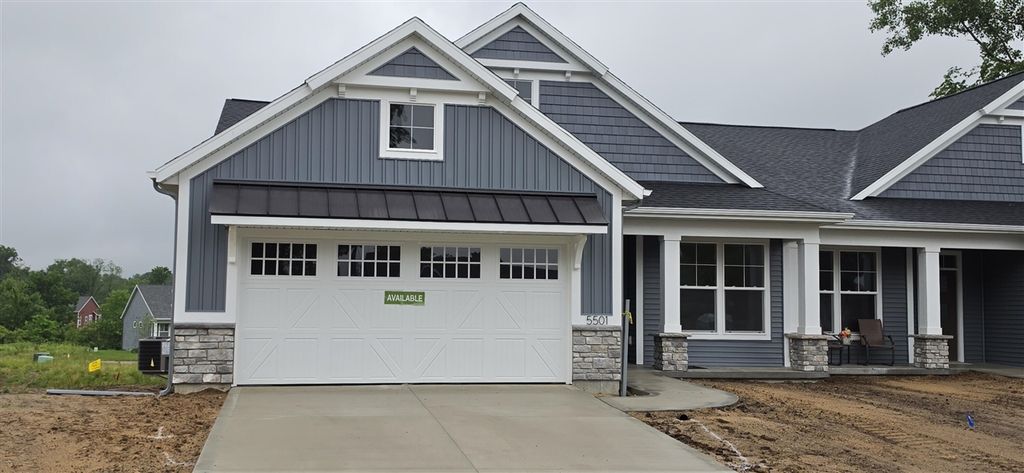 5501 Canal Avenue 60, Grandville, MI 49418