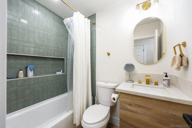 1128 Hemlock Ave, Imperial Beach, CA 91932