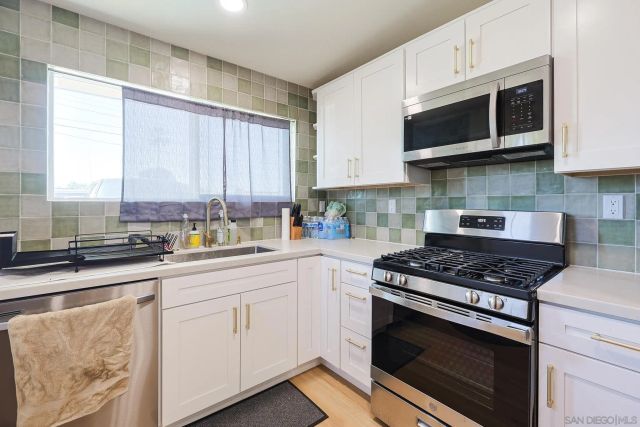 1128 Hemlock Ave, Imperial Beach, CA 91932