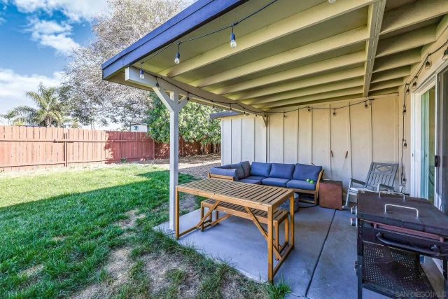 1128 Hemlock Ave, Imperial Beach, CA 91932