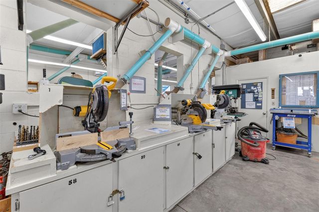 1812 MINNESOTA AVENUE, Bradenton, FL 34207