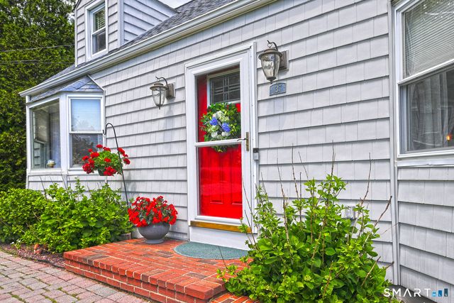 137 Lake Street, West Haven, CT 06516