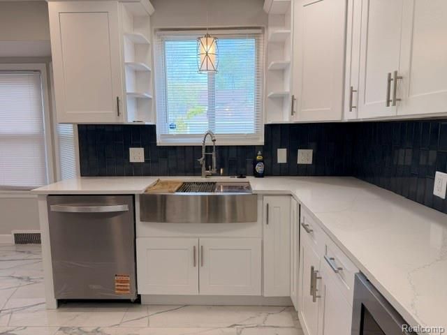 5797 E Outer Drive, Detroit, MI 48234
