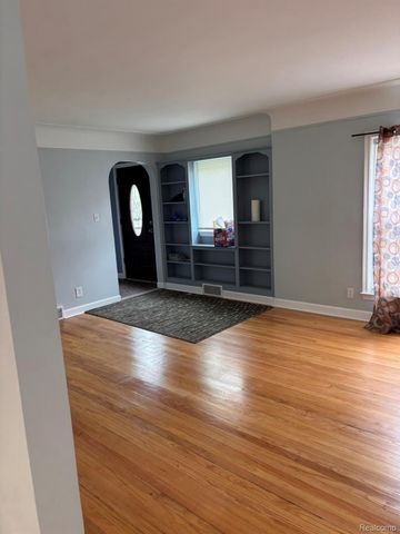 5797 E Outer Drive, Detroit, MI 48234