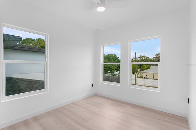 4601 QUEENSBORO AVENUE S, St Petersburg, FL 33711