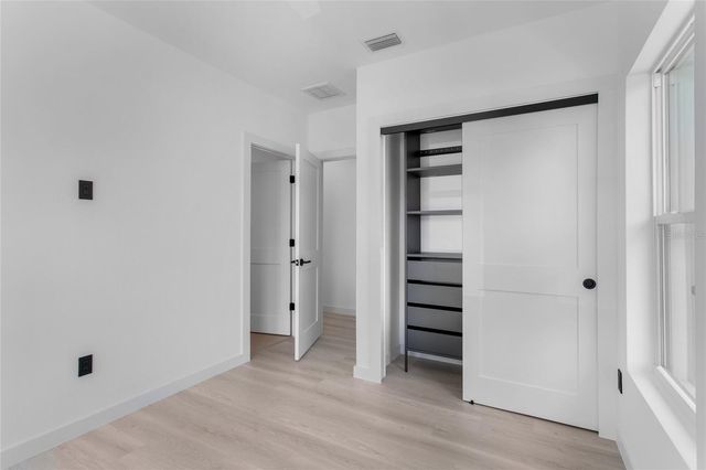 4601 QUEENSBORO AVENUE S, St Petersburg, FL 33711