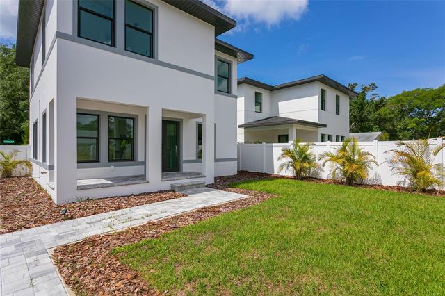 4601 QUEENSBORO AVENUE S, St Petersburg, FL 33711