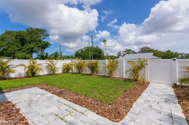 4601 QUEENSBORO AVENUE S, St Petersburg, FL 33711