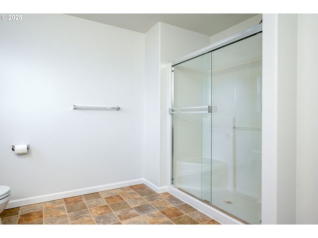 1113 W POWELL Blvd, Gresham, OR 97030