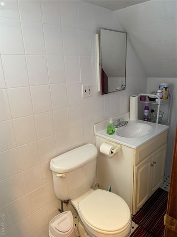 13155 221st Street, Laurelton, NY 11413