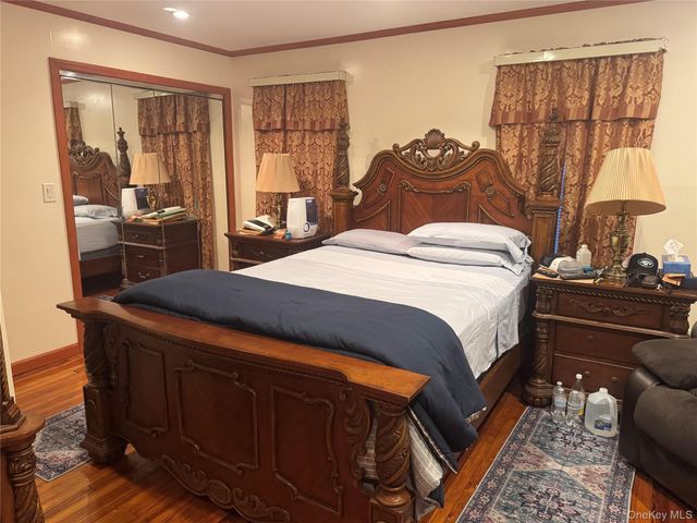 13155 221st Street, Laurelton, NY 11413