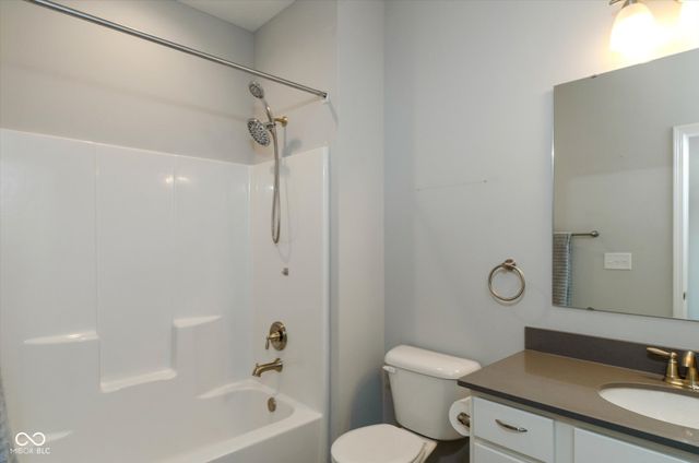 4616 Bethel Cove Drive, Indianapolis, IN 46239